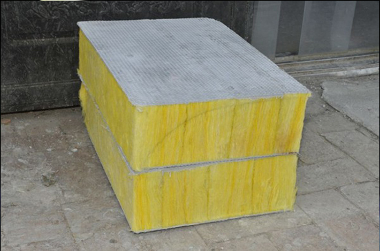 外墻用復(fù)合巖棉保溫板